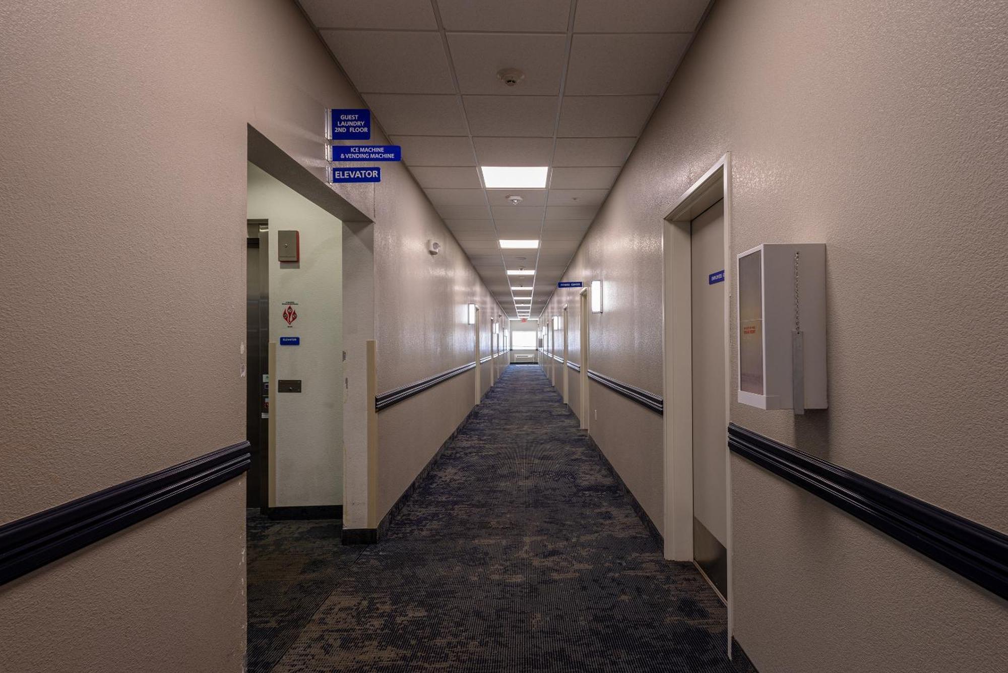 Coratel Inn And Suites By Jasper Saint Paul Minneapolis Inver Grove Heights Exterior photo